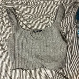 grey cropped tank